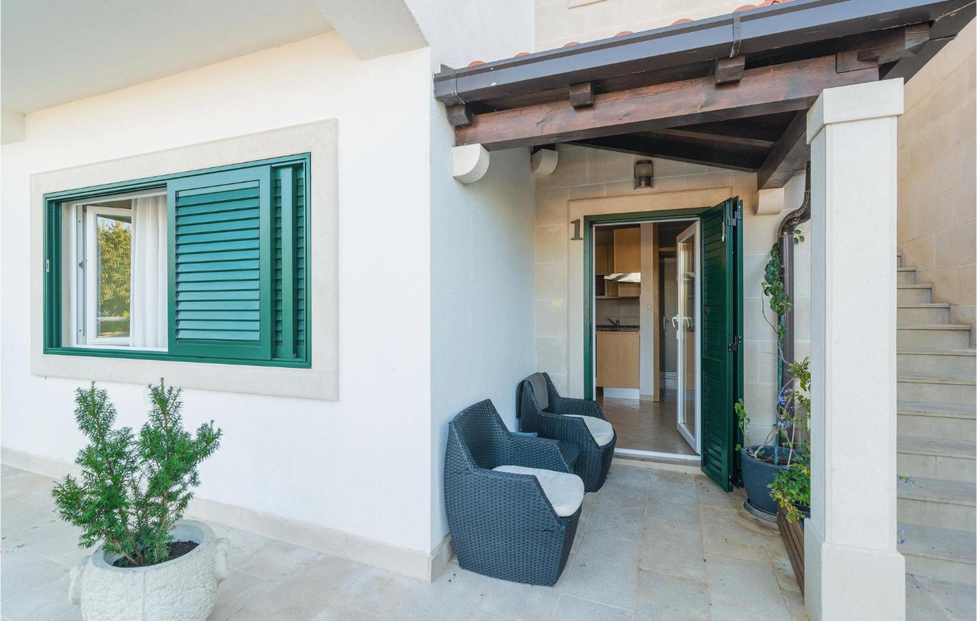 Holiday home Mala Lozna Postira Zewnętrze zdjęcie